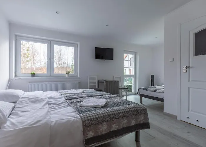 Nad Swiecajtami Homestay